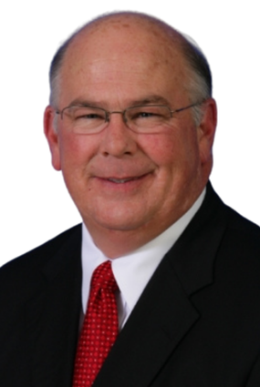 Portrait of Dan Flavin, Associate Broker & Member of Board of Directors.